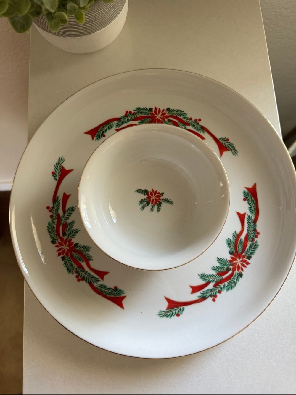 Vintage Fine China Holiday Poinsettia Chip and Dip Serving Set - Red & Green